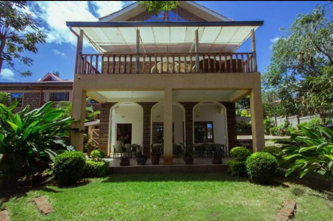Riverfront Gardens Bed and Breakfast Mjini Esterno foto