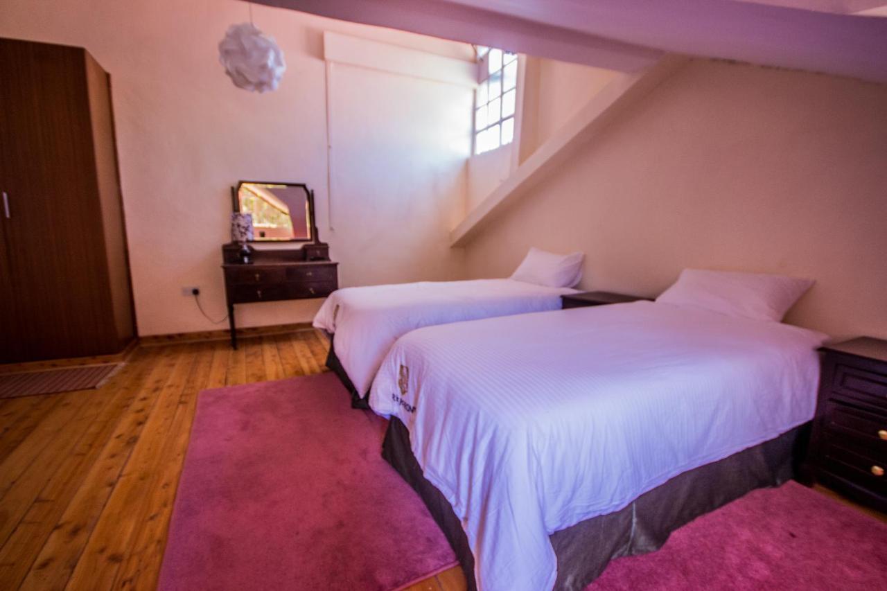 Riverfront Gardens Bed and Breakfast Mjini Esterno foto