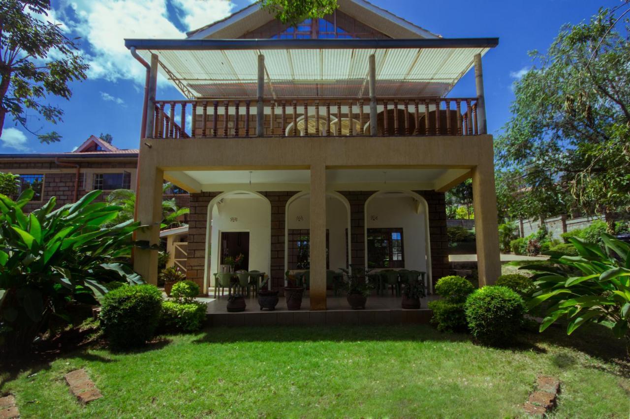 Riverfront Gardens Bed and Breakfast Mjini Esterno foto