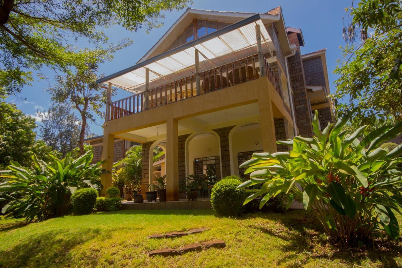 Riverfront Gardens Bed and Breakfast Mjini Esterno foto